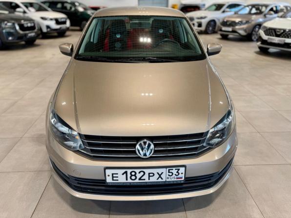 Volkswagen Polo V Рестайлинг с пробегом 2015 года, цена 1 149 000 рублей, 66916 км, седан, Автокод Объявления