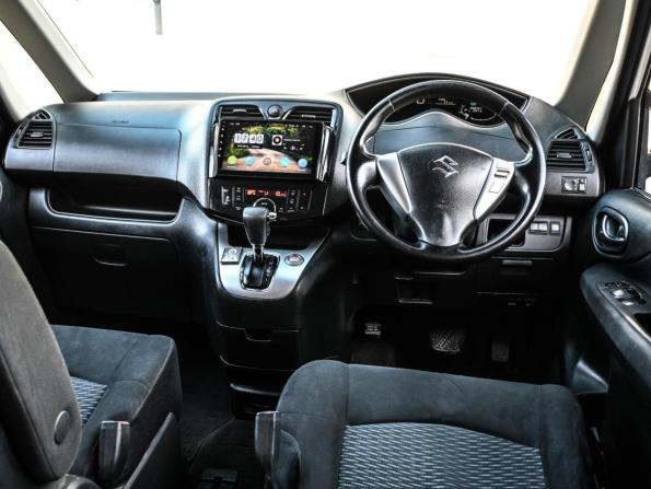 Suzuki Landy II с пробегом 2011 года, цена 1 169 000 рублей, 268457 км, минивэн, Автокод Объявления