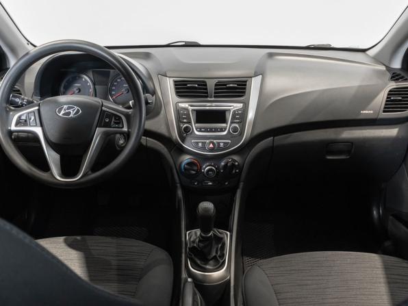 Hyundai Solaris I Рестайлинг с пробегом 2014 года, цена 863 000 рублей, 92819 км, седан, Автокод Объявления