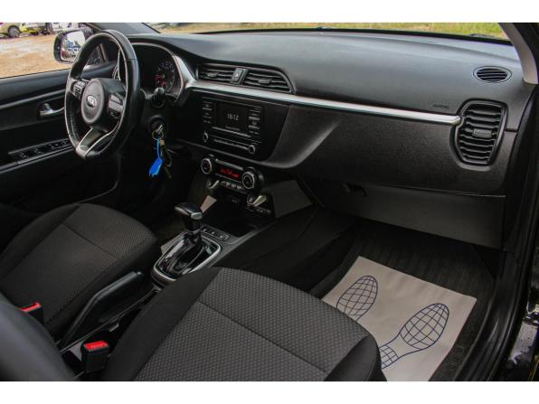 Kia Rio IV Рестайлинг с пробегом 2021 года, цена 1 736 600 рублей, 76220 км, хэтчбек, Автокод Объявления