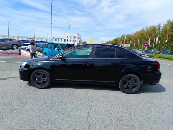 Toyota Avensis II Рестайлинг с пробегом 2006 года, цена 650 000 рублей, 297791 км, седан, Автокод Объявления