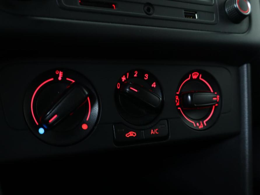 Volkswagen Polo V Рестайлинг Москва  - изображение 12
