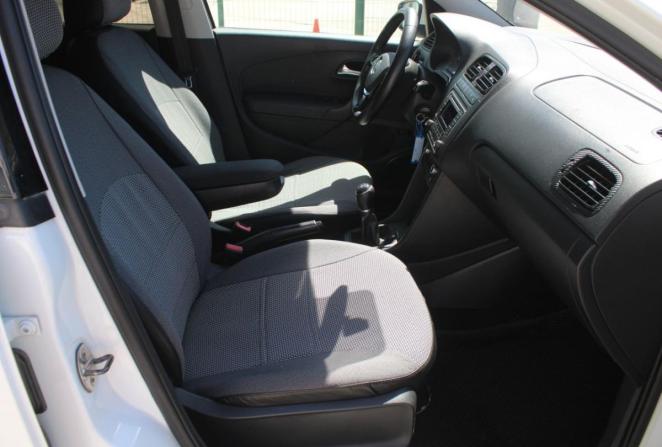Volkswagen Polo V Рестайлинг с пробегом 2015 года, цена 890 000 рублей, 102151 км, седан, Автокод Объявления