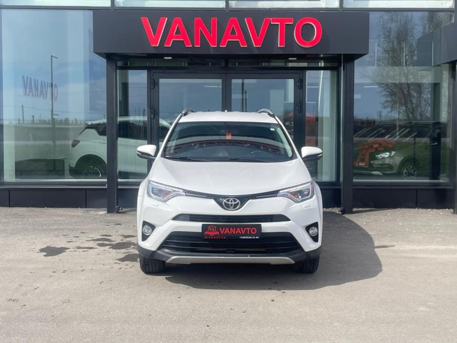 Toyota RAV4 IV (XA40) Рестайлинг Азнакаево  - изображение 8