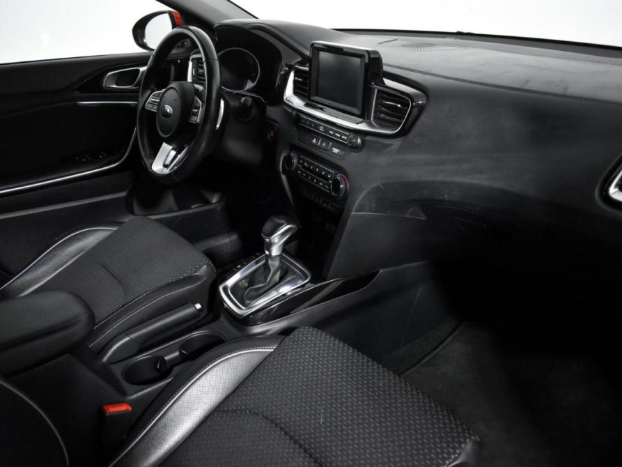 Kia Ceed III Санкт-Петербург  - изображение 13