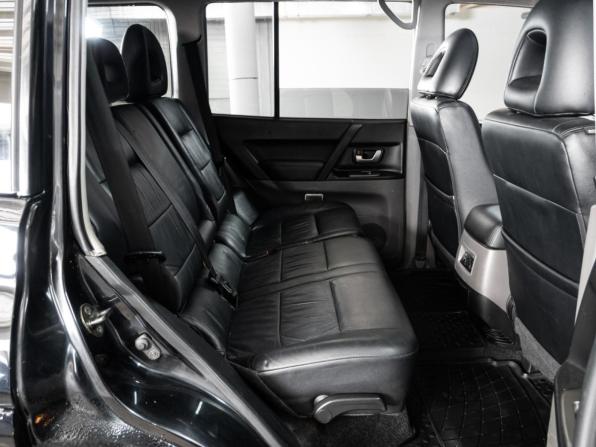 Mitsubishi Pajero III Рестайлинг с пробегом 2005 года, цена 1 060 000 рублей, 205530 км, внедорожник, Автокод Объявления