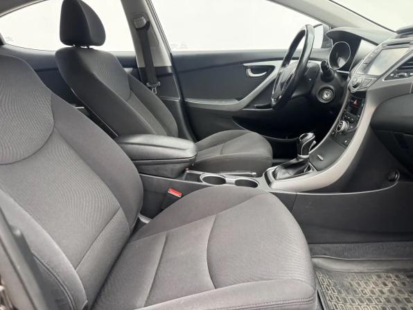 Hyundai Elantra V (MD) Рестайлинг с пробегом 2015 года, цена 1 349 000 рублей, 142187 км, седан, Автокод Объявления