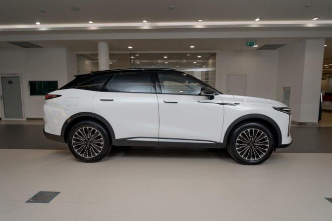 Новый Exeed RX 2025 года, цена 5 490 000 рублей, внедорожник, Автокод Объявления