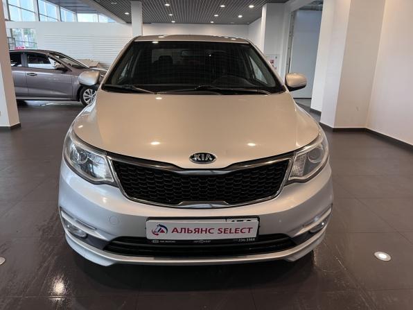 Kia Rio III Рестайлинг с пробегом 2016 года, цена 940 000 рублей, 255627 км, седан, Автокод Объявления