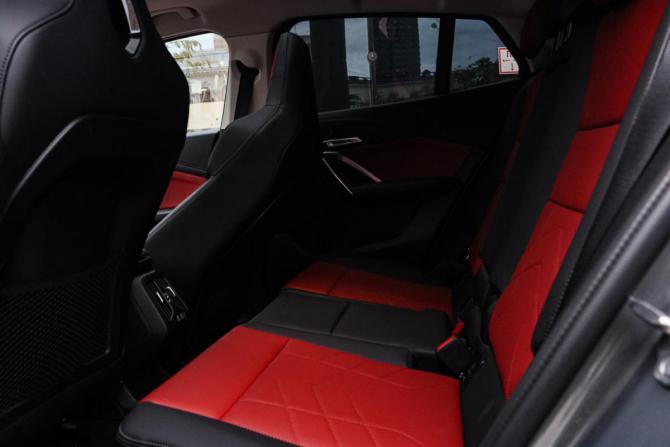 BMW X2 II (U10) с пробегом 2024 года, цена 5 400 000 рублей, 14156 км, внедорожник, Автокод Объявления