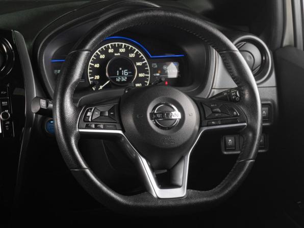 Nissan Note II Рестайлинг с пробегом 2018 года, цена 1 029 000 рублей, 267768 км, хэтчбек, Автокод Объявления
