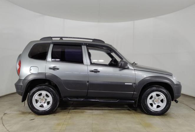 Chevrolet Niva I Рестайлинг с пробегом 2013 года, цена 649 000 рублей, 87734 км, внедорожник, Автокод Объявления