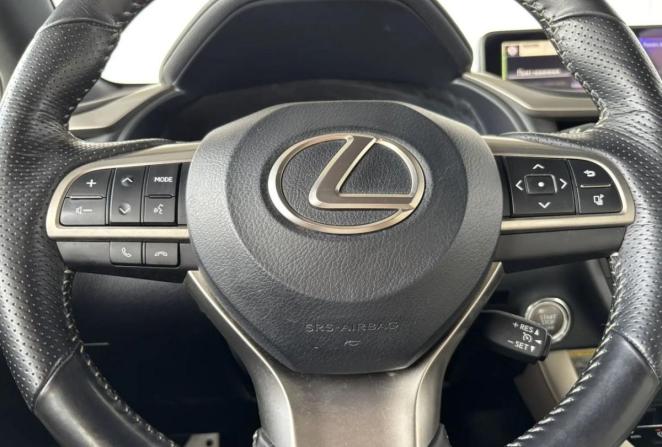 Lexus RX IV с пробегом 2018 года, цена 4 144 000 рублей, 144126 км, внедорожник, Автокод Объявления