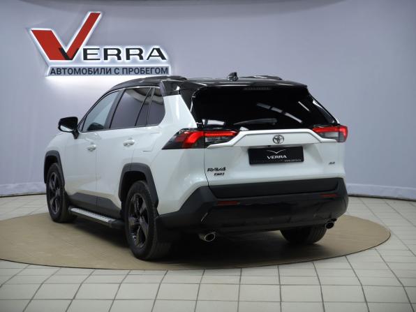Toyota RAV4 V (XA50) с пробегом 2022 года, цена 3 690 000 рублей, 71944 км, внедорожник, Автокод Объявления