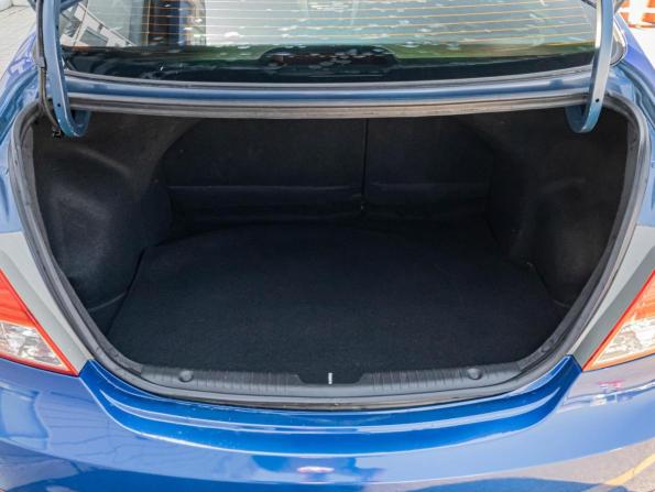 Hyundai Solaris I с пробегом 2012 года, цена 899 000 рублей, 249020 км, седан, Автокод Объявления