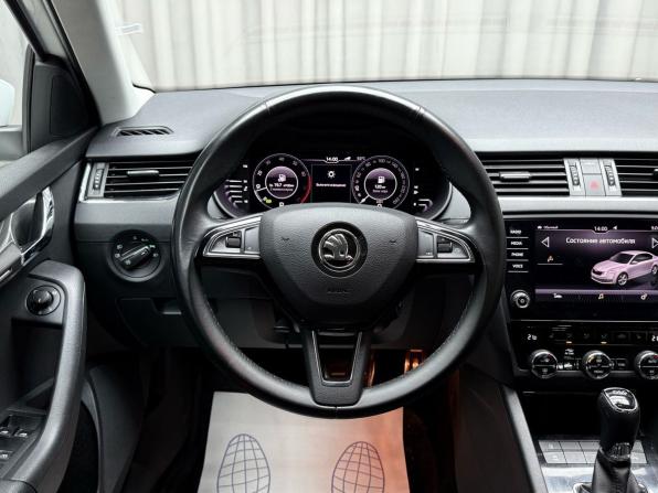Skoda Octavia III (A7) Рестайлинг с пробегом 2019 года, цена 2 229 000 рублей, 105011 км, лифтбек, Автокод Объявления