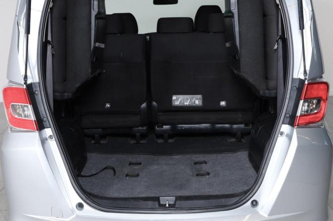 Honda Freed I Рестайлинг 2 с пробегом 2015 года, цена 1 099 000 рублей, 148000 км, компактвэн, Автокод Объявления