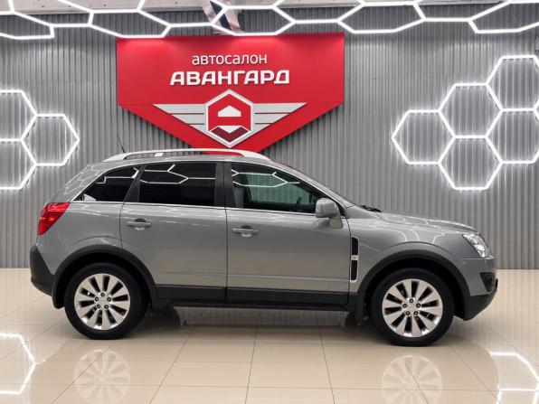 Opel Antara I Рестайлинг с пробегом 2014 года, цена 995 000 рублей, 187140 км, внедорожник, Автокод Объявления