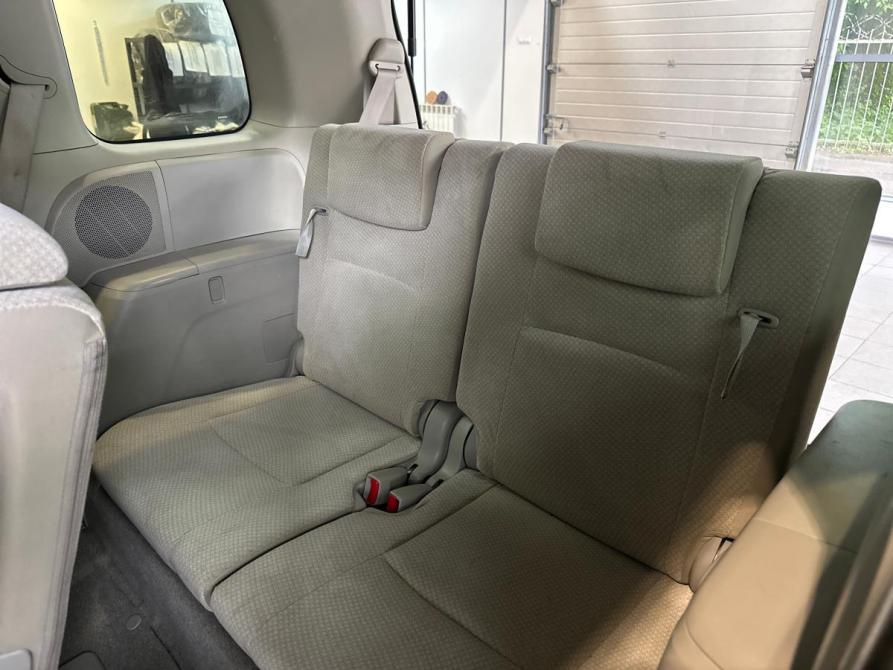 Toyota ISis I Рестайлинг Санкт-Петербург  - изображение 25