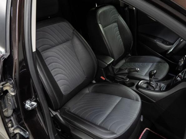 Opel Astra J Рестайлинг с пробегом 2013 года, цена 835 000 рублей, 196458 км, хэтчбек, Автокод Объявления