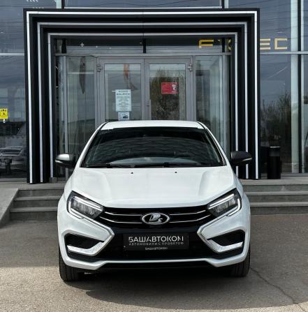Lada (ВАЗ) Vesta I Рестайлинг (NG) с пробегом 2023 года, цена 1 169 000 рублей, 51800 км, седан, Автокод Объявления