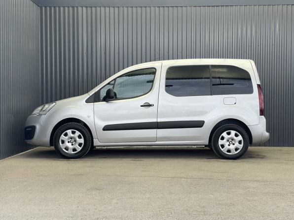 Peugeot Partner II Рестайлинг 2 с пробегом 2021 года, цена 1 390 000 рублей, 133147 км, компактвэн, Автокод Объявления