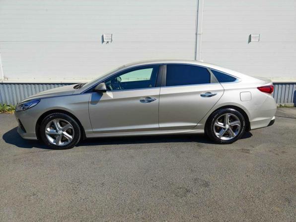 Hyundai Sonata VII (LF) Рестайлинг с пробегом 2018 года, цена 1 885 000 рублей, 122867 км, седан, Автокод Объявления