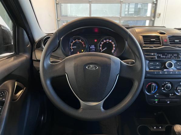 Lada (ВАЗ) Granta I Рестайлинг с пробегом 2019 года, цена 592 000 рублей, 109721 км, лифтбек, Автокод Объявления