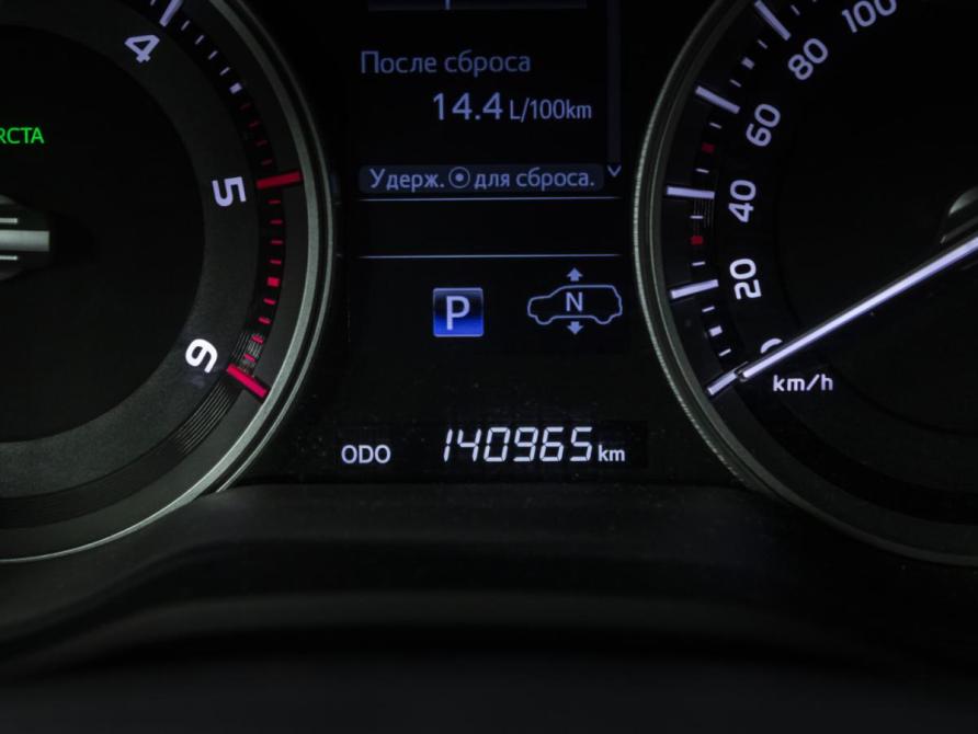 Toyota Land Cruiser 200 Series Рестайлинг 2 Москва  - изображение 13