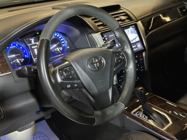 Toyota Camry VII (XV50) Рестайлинг с пробегом 2016 года, цена 1 850 000 рублей, 182000 км, седан, Автокод Объявления