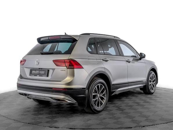 Volkswagen Tiguan II с пробегом 2019 года, цена 2 690 000 рублей, 73109 км, внедорожник, Автокод Объявления