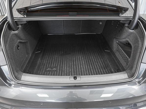 Audi A4 V (B9) Рестайлинг с пробегом 2020 года, цена 3 129 000 рублей, 42121 км, седан, Автокод Объявления