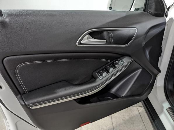 Mercedes-Benz GLA I (X156) с пробегом 2015 года, цена 1 690 000 рублей, 133527 км, внедорожник, Автокод Объявления