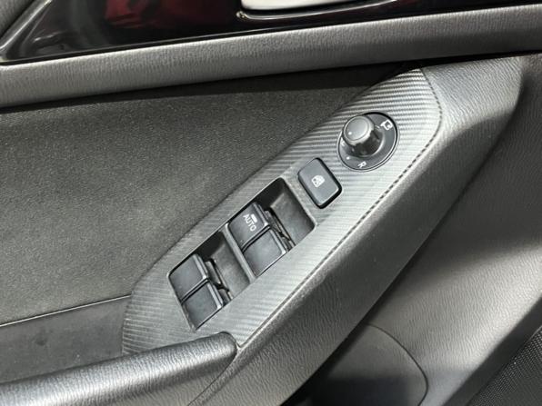 Mazda 3 III (BM) с пробегом 2014 года, цена 1 265 000 рублей, 153840 км, хэтчбек, Автокод Объявления