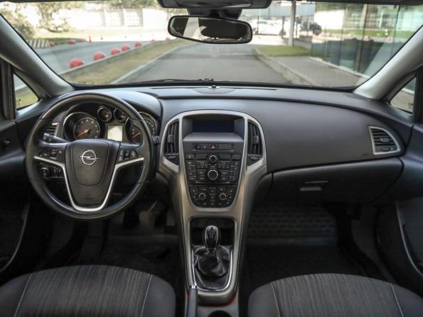 Opel Astra J с пробегом 2011 года, цена 649 777 рублей, 137454 км, хэтчбек, Автокод Объявления