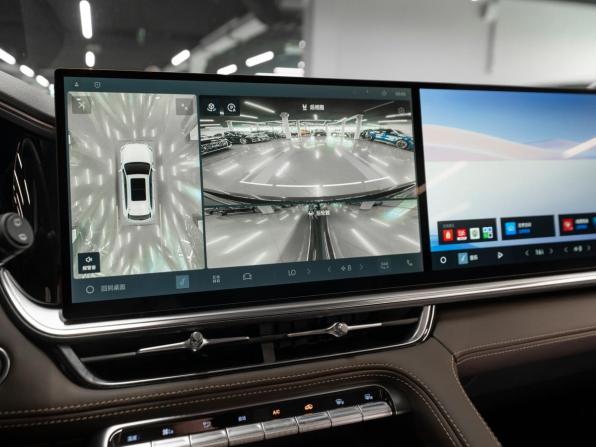 Geely Monjaro I Рестайлинг 2 с пробегом 2026 года, цена 4 190 000 рублей, 50 км, внедорожник, Автокод Объявления