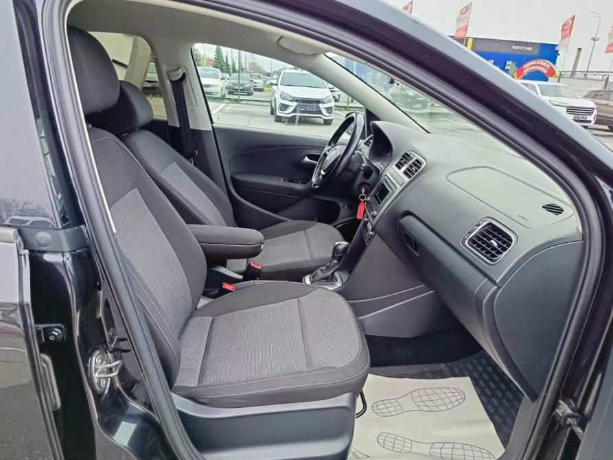 Volkswagen Polo V Рестайлинг Тюмень  - изображение 14