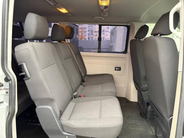 Volkswagen Caravelle T6 с пробегом 2015 года, цена 2 995 000 рублей, 132336 км, минивэн, Автокод Объявления