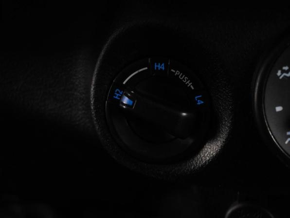 Toyota Hilux VIII с пробегом 2016 года, цена 3 629 000 рублей, 147968 км, offers.body_type.unknown, Автокод Объявления