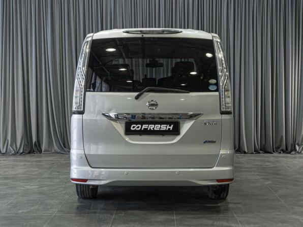Nissan Serena IV (C26) с пробегом 2014 года, цена 1 659 000 рублей, 160448 км, минивэн, Автокод Объявления