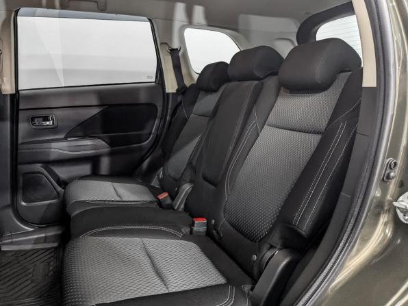 Mitsubishi Outlander III Рестайлинг 3 с пробегом 2020 года, цена 2 495 000 рублей, 100043 км, внедорожник, Автокод Объявления