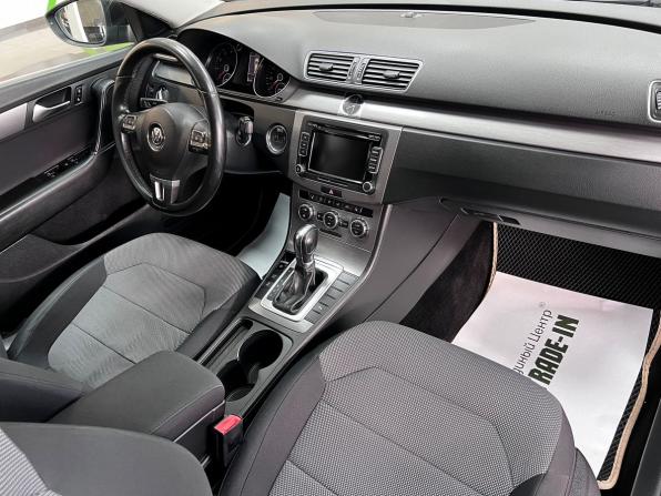Volkswagen Passat B7 с пробегом 2012 года, цена 945 000 рублей, 224704 км, седан, Автокод Объявления