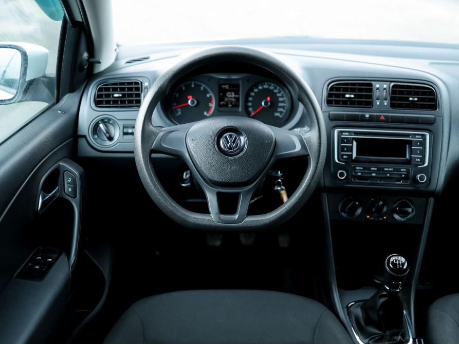 Volkswagen Polo V Рестайлинг Ижевск  - изображение 9