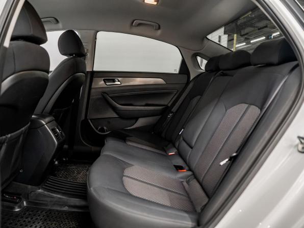 Hyundai Sonata VII (LF) Рестайлинг с пробегом 2018 года, цена 1 757 000 рублей, 115000 км, седан, Автокод Объявления