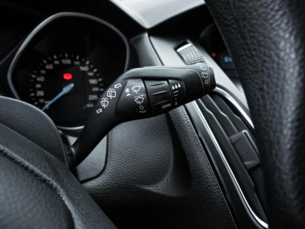Ford Focus III Рестайлинг с пробегом 2017 года, цена 854 000 рублей, 213977 км, универсал, Автокод Объявления