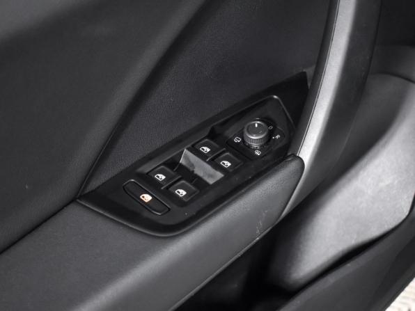 Volkswagen Taos I с пробегом 2021 года, цена 2 360 000 рублей, 57387 км, внедорожник, Автокод Объявления