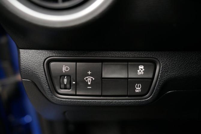 Kia Cerato IV Рестайлинг с пробегом 2021 года, цена 1 590 000 рублей, 218113 км, седан, Автокод Объявления