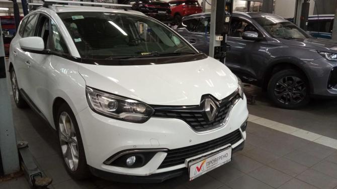 Renault Scenic IV с пробегом 2017 года, цена 1 280 000 рублей, 176515 км, минивэн, Автокод Объявления