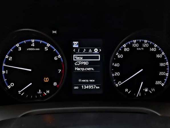 Toyota RAV4 IV (XA40) Рестайлинг с пробегом 2017 года, цена 2 270 000 рублей, 134953 км, внедорожник, Автокод Объявления