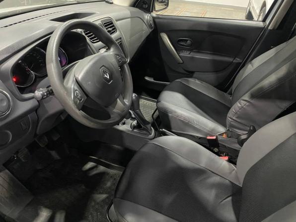 Renault Sandero II с пробегом 2017 года, цена 579 000 рублей, 144000 км, хэтчбек, Автокод Объявления